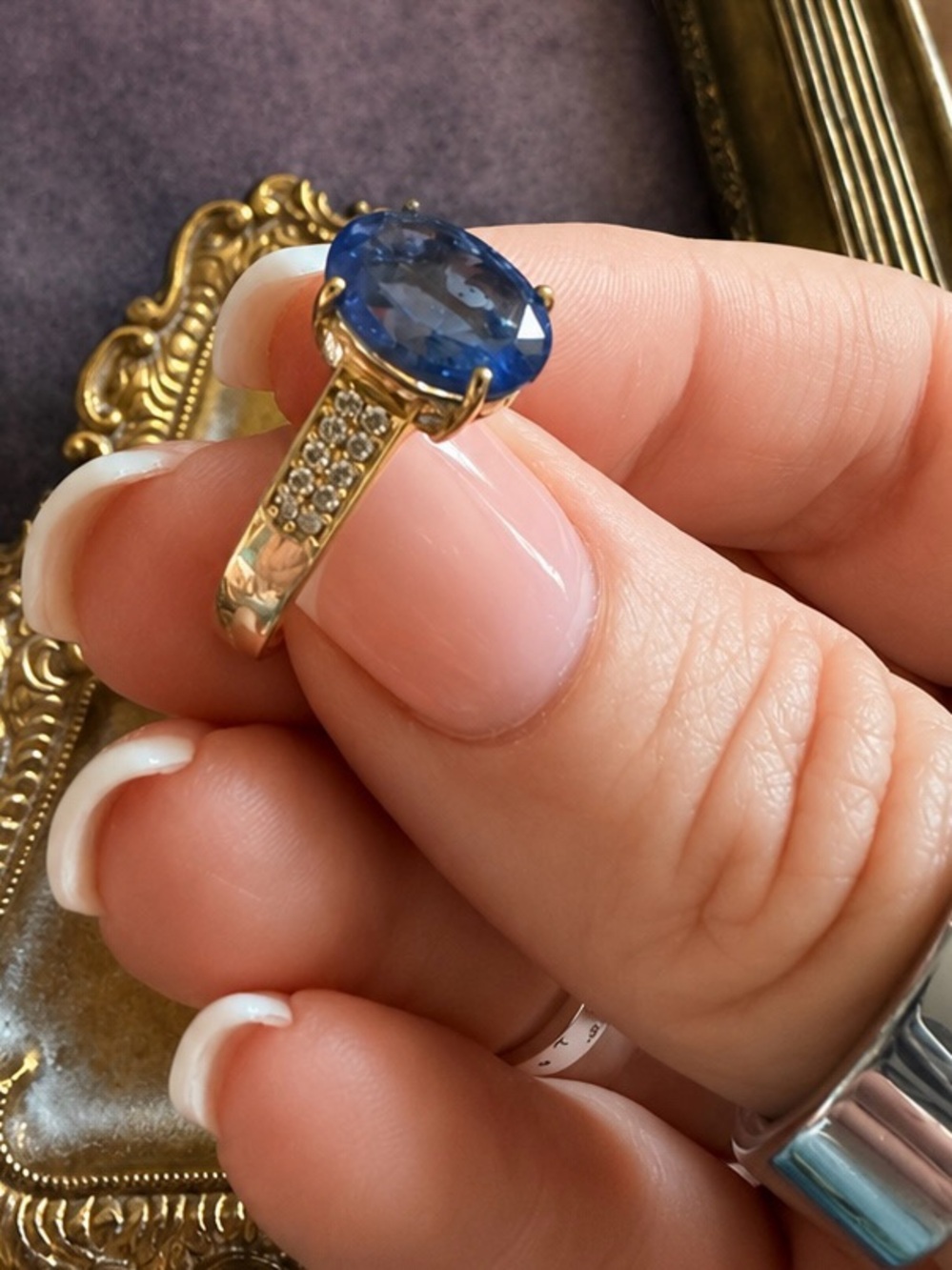 MACY’S • Blue Tanzanite Gold Band Crystal Accents Ring - Picture 4 of 15